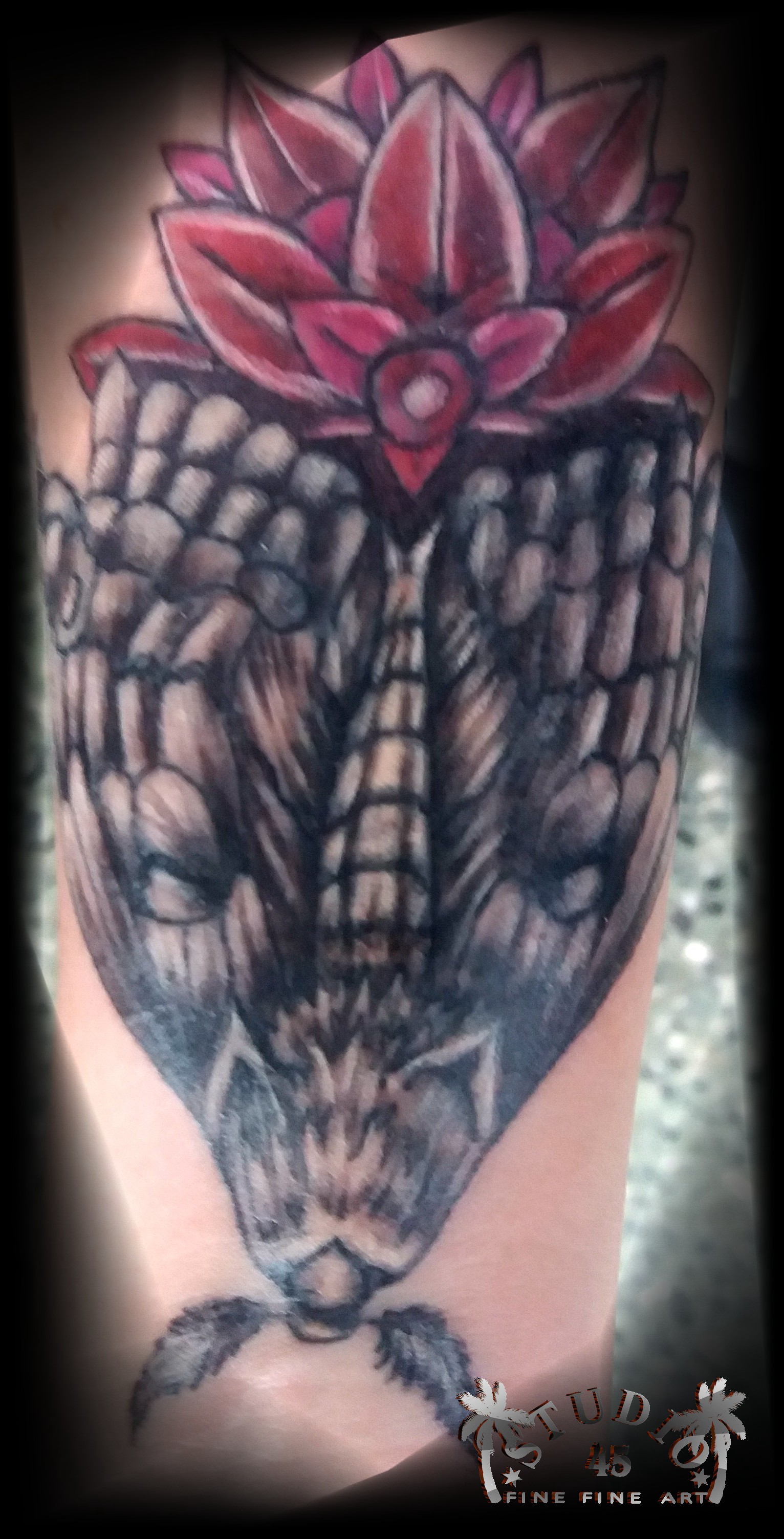 Motte Cover Up - Unterarm Tattoo Recklinghausen STUDIO 45